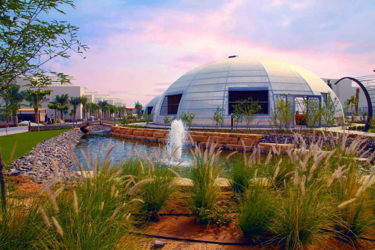 The Sustainable Homes Operated By Fam Living Dubai Exterior photo